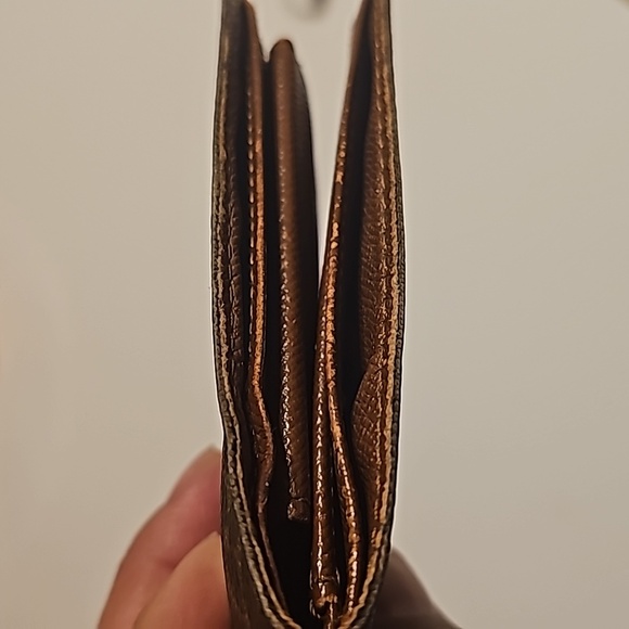 Louis Vuitton Men Wallet - Picture 16 of 17